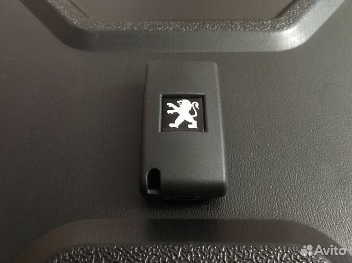 Ключ Peugeot 1007, 107, 108, 2008, 206, 207, 208