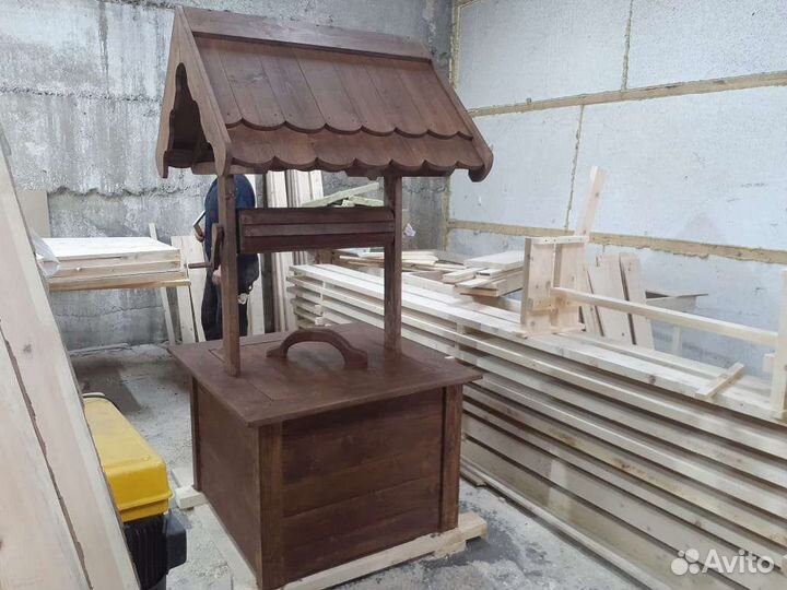 Колодец декоративный