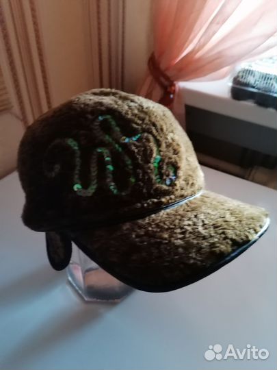 Кепка меховая женская