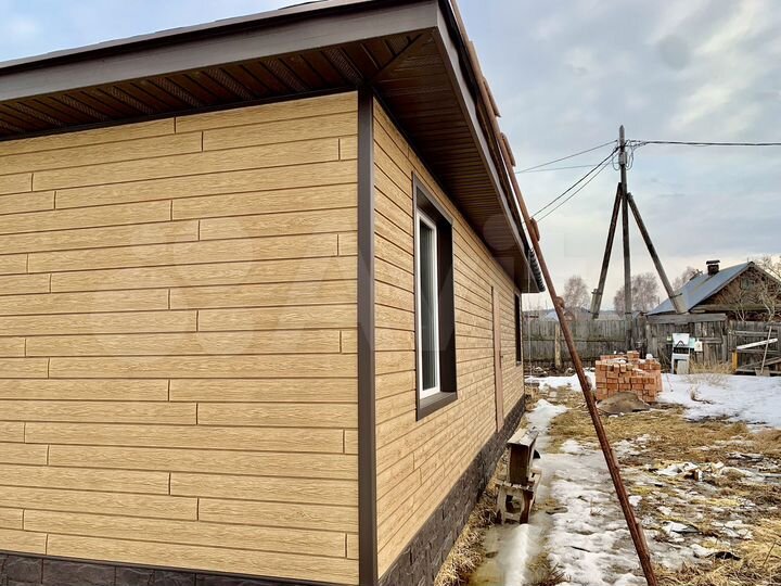 Дом 66,7 м² на участке 6 сот.