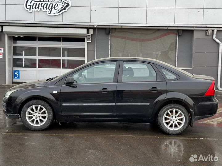 Ford Focus 1.4 МТ, 2006, 241 000 км