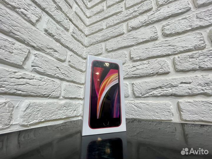 Смартфон Apple iPhone SE 2020 64 Gb Red