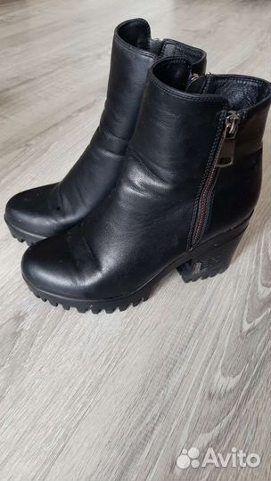 Ботинки женские