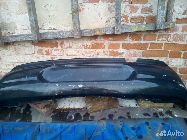 Бампер задний