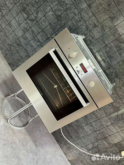 Духовой шкаф zanussi