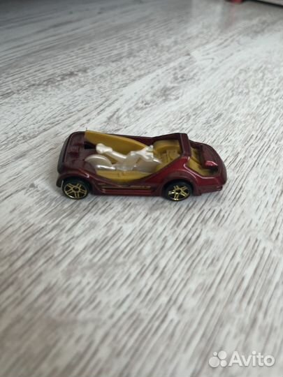 Hot wheels машинки