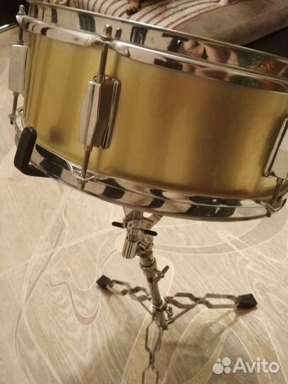 Стойка и малый барабан