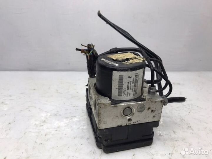 Блок abs Ford Focus 3 2.0 2012