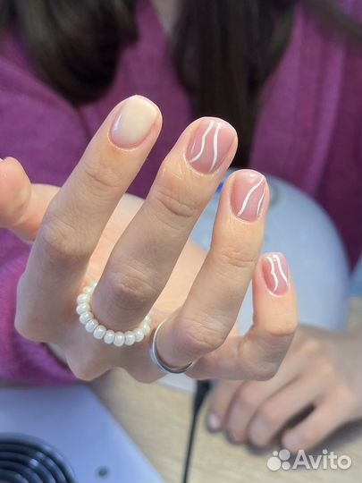 Мастер маникюра