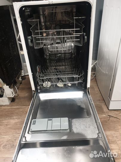 Узкая посудомоечная машина AEG 45 см