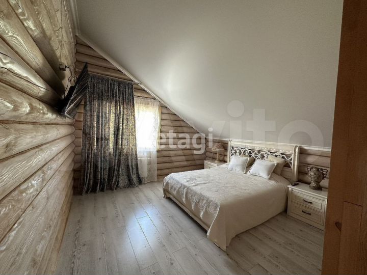 Дом 167,5 м² на участке 9 сот.