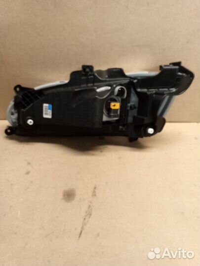 Фара противотуманная правая Hyundai 922022W020