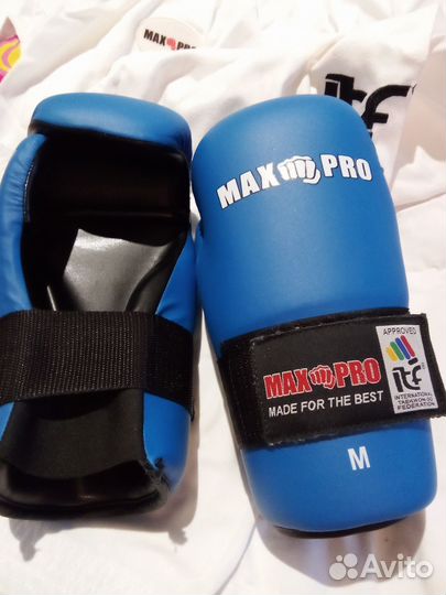 Перчатки для тхэквондо max pro