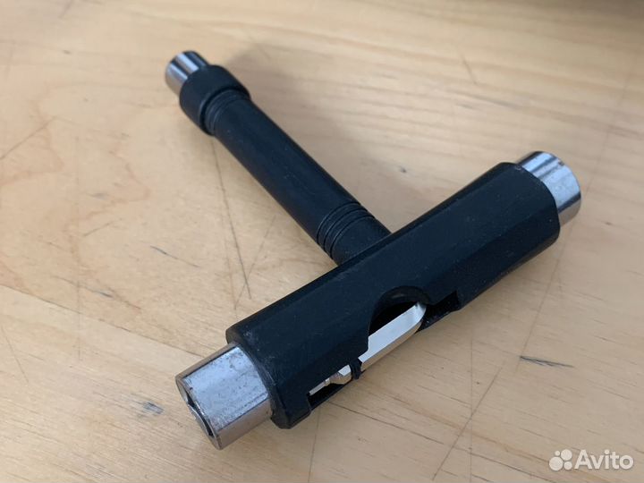 Ключ для скейтборда, лонгборда