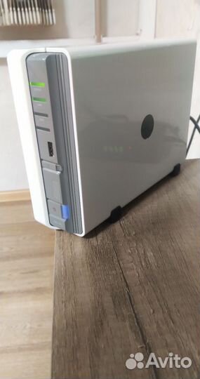 Сетевое хранилище Synology ds110j Синолоджи