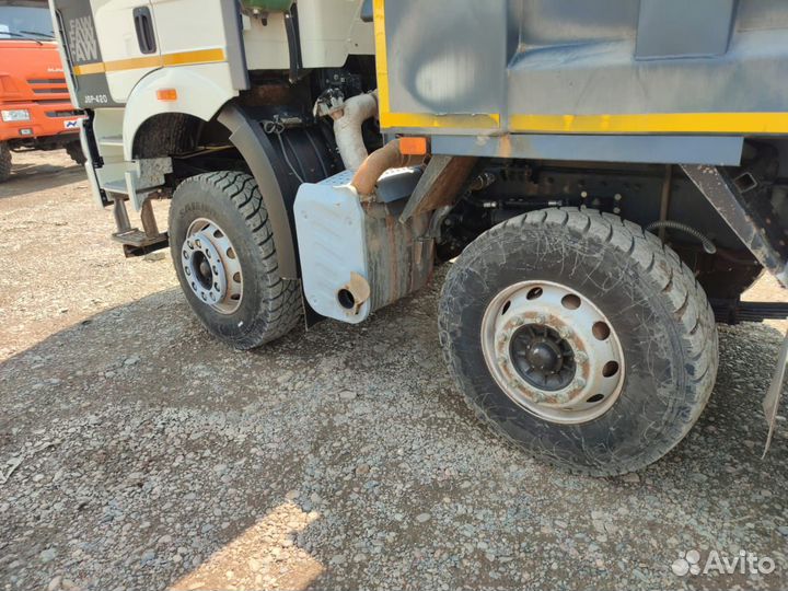 FAW J6 CA3310P66K24T4E5, 2021