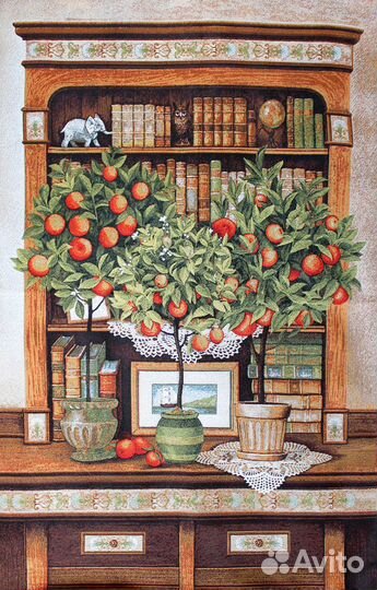 Большие гобелены с натюрмортами, буфетами, цветами