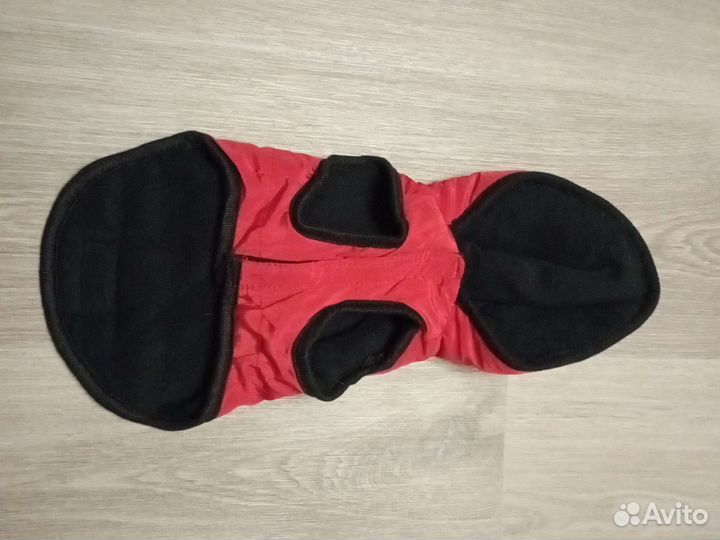 Куртка с капюшоном для собак