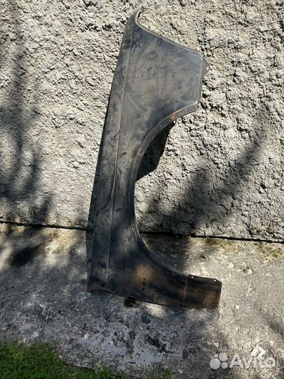 Крыло москвич 2141