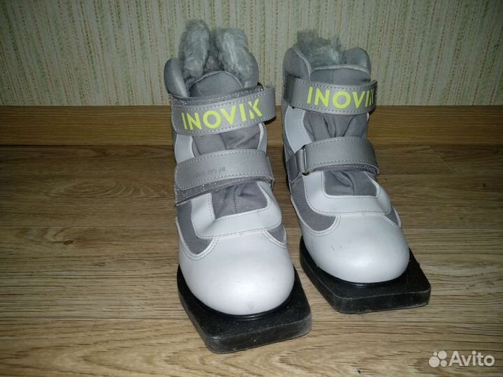 Лыжные ботинки35 размер