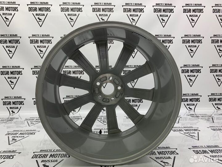 Диск колесный R20 оригинал Volvo S90 S90L V90 17