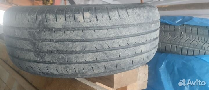 Maxxis Premitra Ice 5 SUV / SP5 215/50 R17
