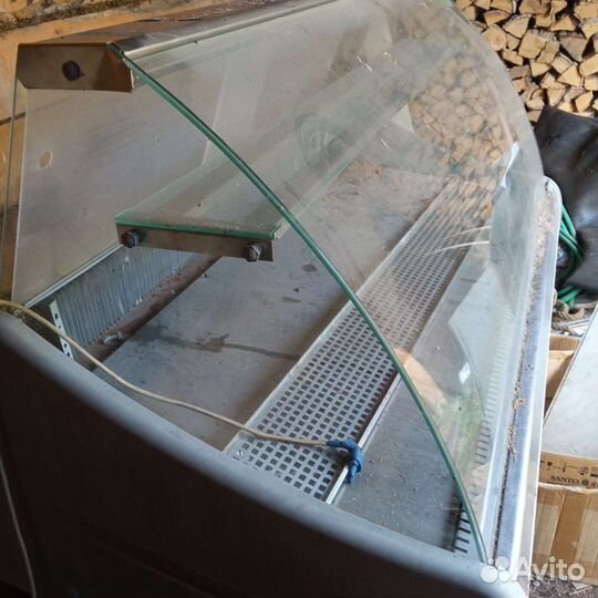 Холодильник витрина бу