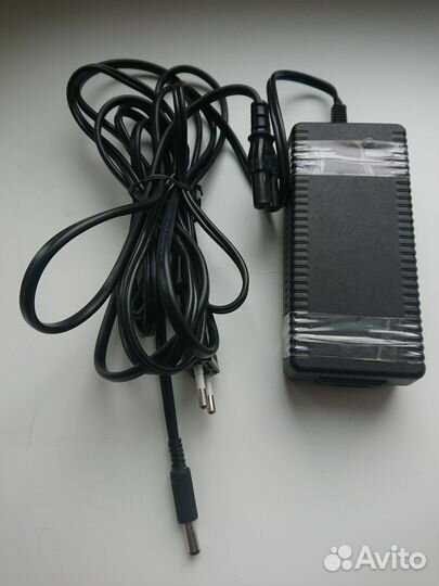 Блок питания для ноутбука SDA5512