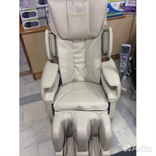 Массажное кресло Fujiiryoki EC-3700