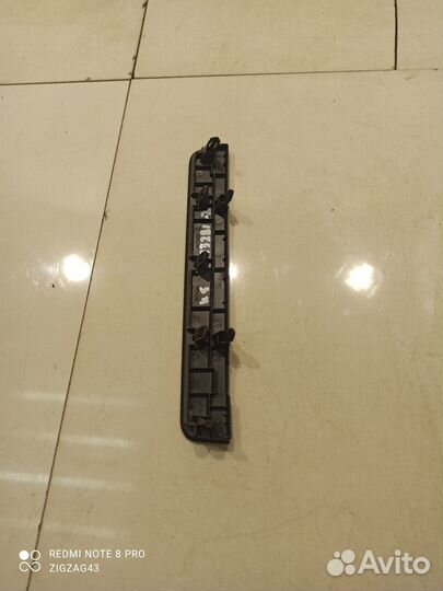 Накладка кузова(заглушка)внутренняя