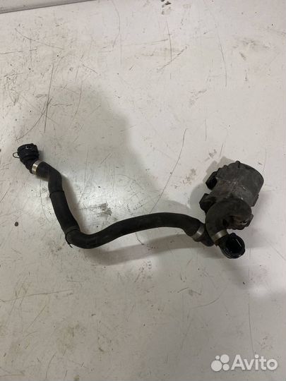 Дополнительная водяная помпа BMW 7 F01/F02