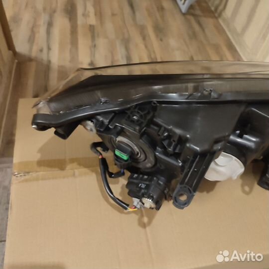 Фара левая Nissan X-trail T-32 260604CC1C