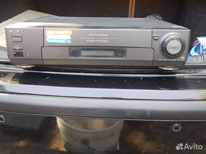 Видеомагнитофон sony