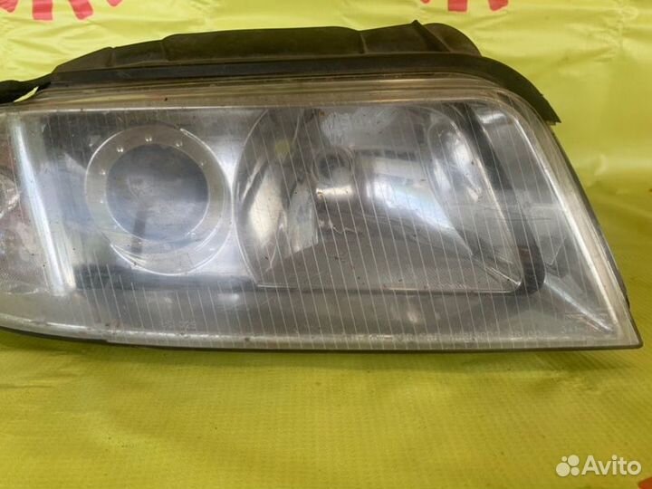 Фара лазерная Audi A4