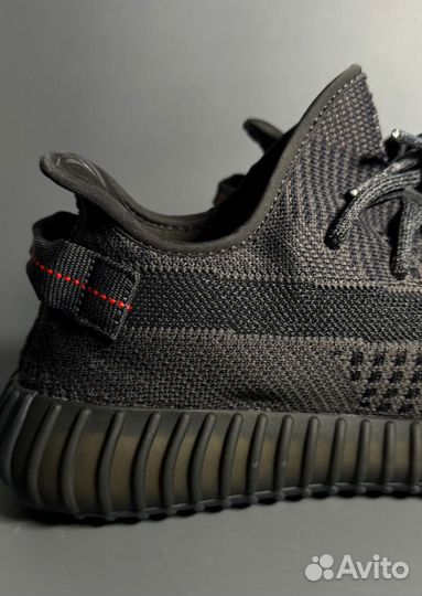 Кроссовки Yeezy Boost 350 V2 Black Люкс+