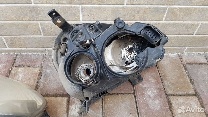 Фары на priora