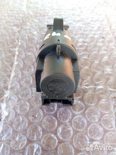 Датчик педали тормоза Volvo S40 2004 - 2012