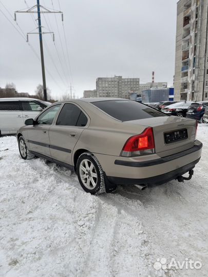 Volvo S60 2.4 AT, 2002, 205 000 км