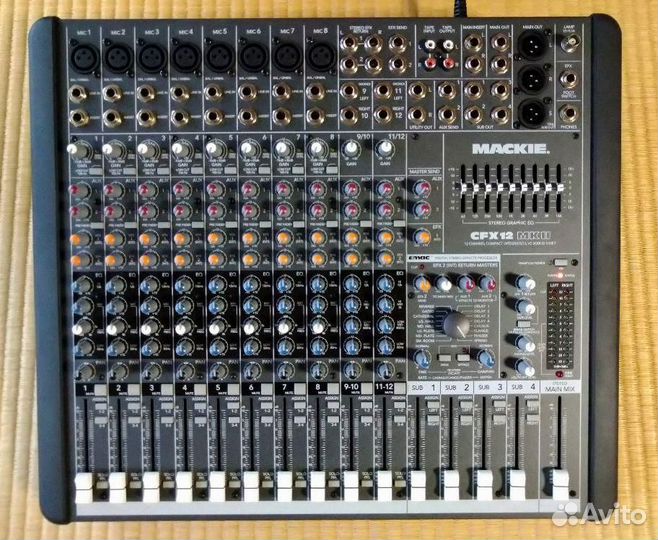 Микшерный пульт mackie CFX12 mk2