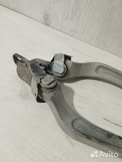 Тяга задняя нижняя поперечная Мerсedеs W211