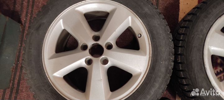 Колеса в сборе на литых дисках r16 205/55