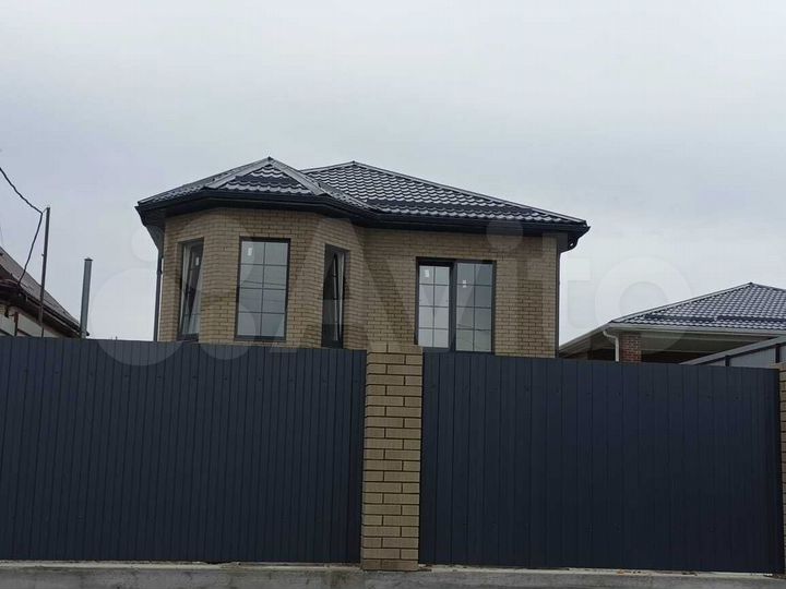 Дом 100 м² на участке 6,8 сот.