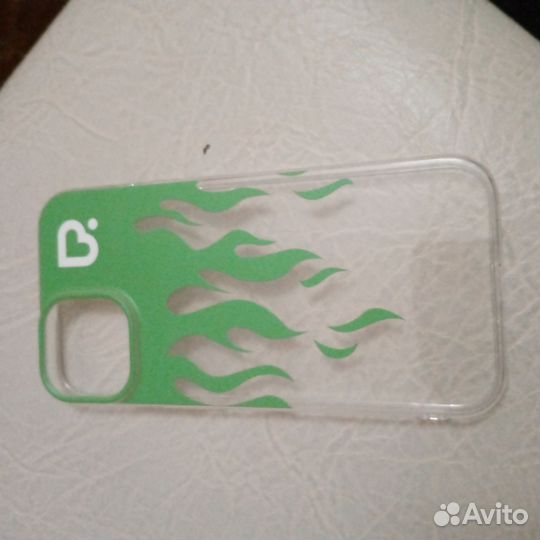 Чехол на iPhone 15