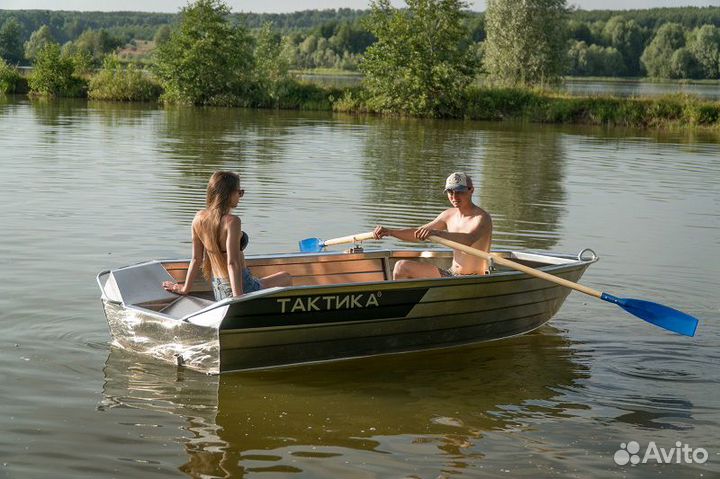 Алюминиевая моторная лодка Тактика-390Р