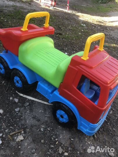 Машинка каталка