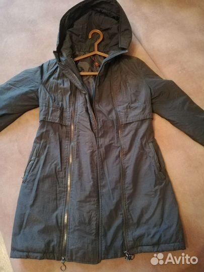 Ветровка женская