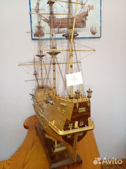 Модель корабля 