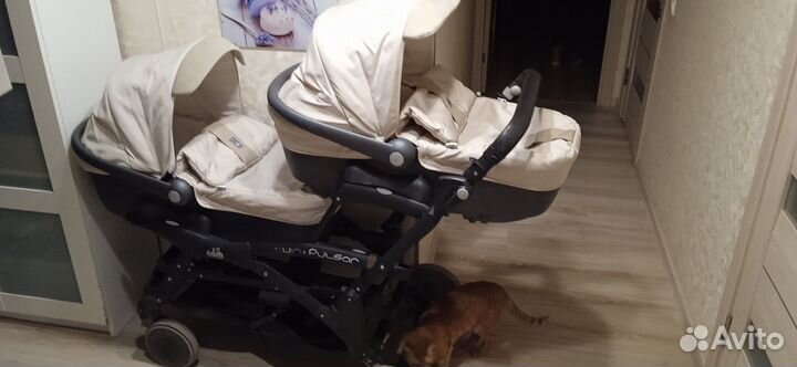 Коляска для двойни