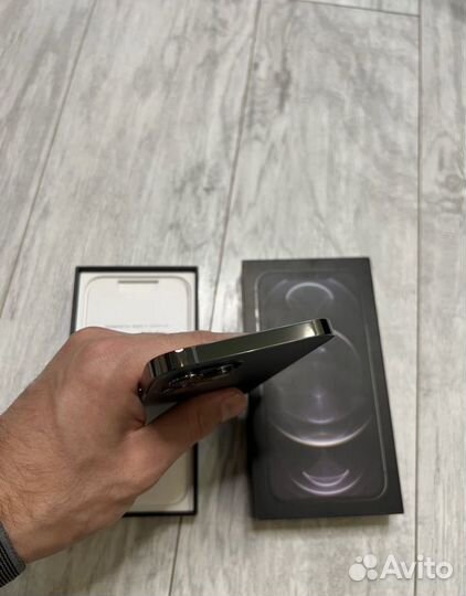 Продам iPhone 12pro max 128