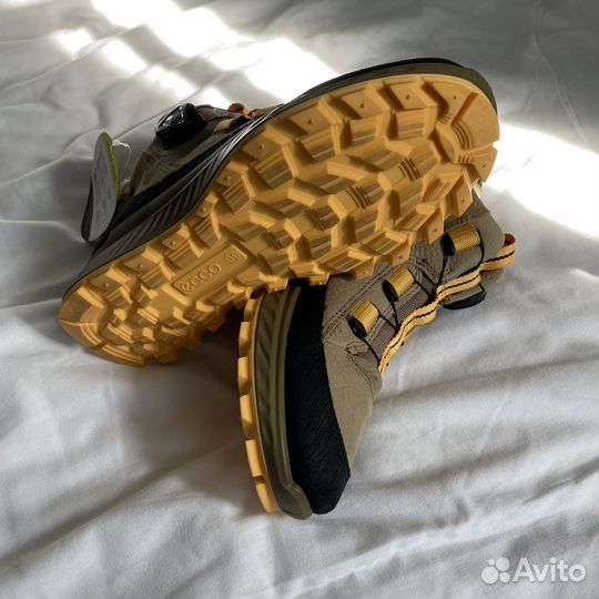 35/новые деми ботинки Ecco exostrike